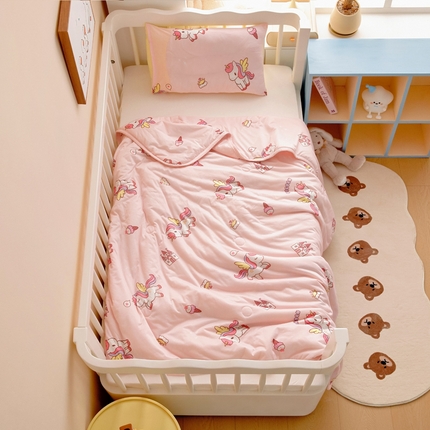 鱼宝 2025新款A类时尚印花儿童针织棉夏被 彩虹马