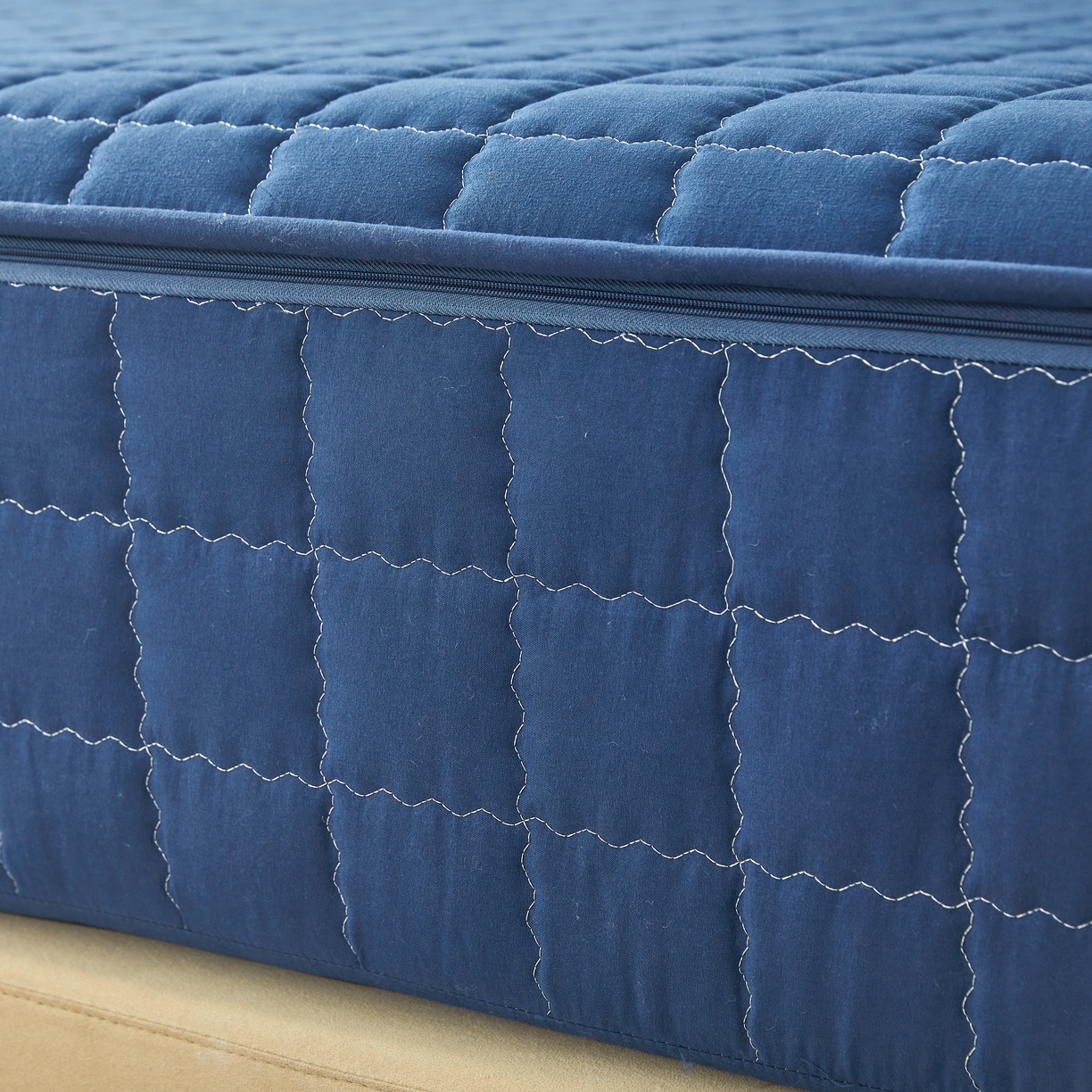 91家纺网 家纺一手货源 找家纺 欧邦 2025新款可拆卸六面全包夹棉床笠 五面夹棉-魅宝蓝