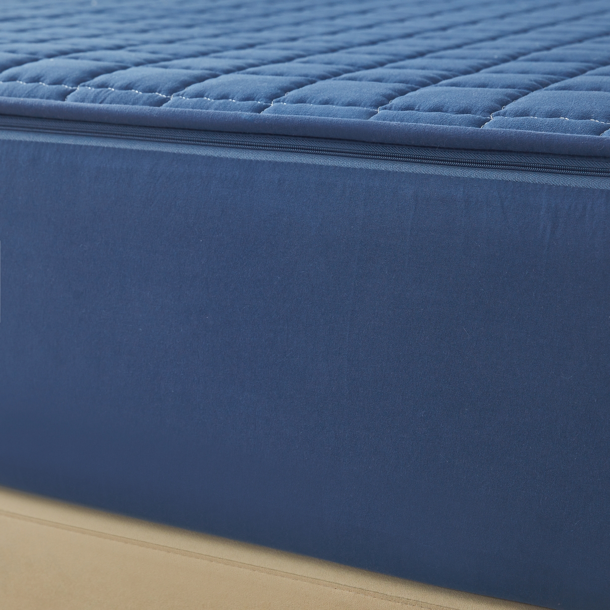 91家纺网 家纺一手货源 找家纺 欧邦 2025新款可拆卸六面全包夹棉床笠 单面夹棉-魅宝蓝