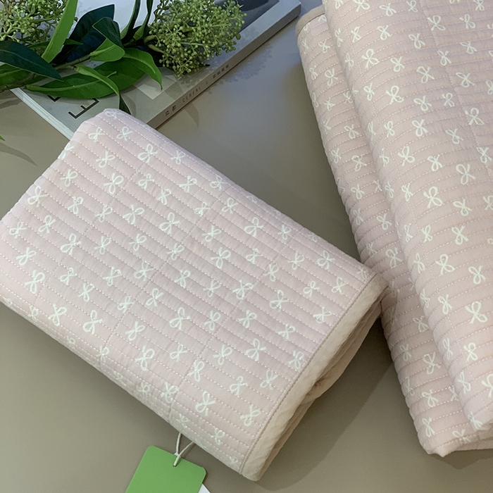 91家纺网 家纺一手货源 找家纺 汇庭 2025新款全棉床盖三件套-实拍 小贝蝶粉