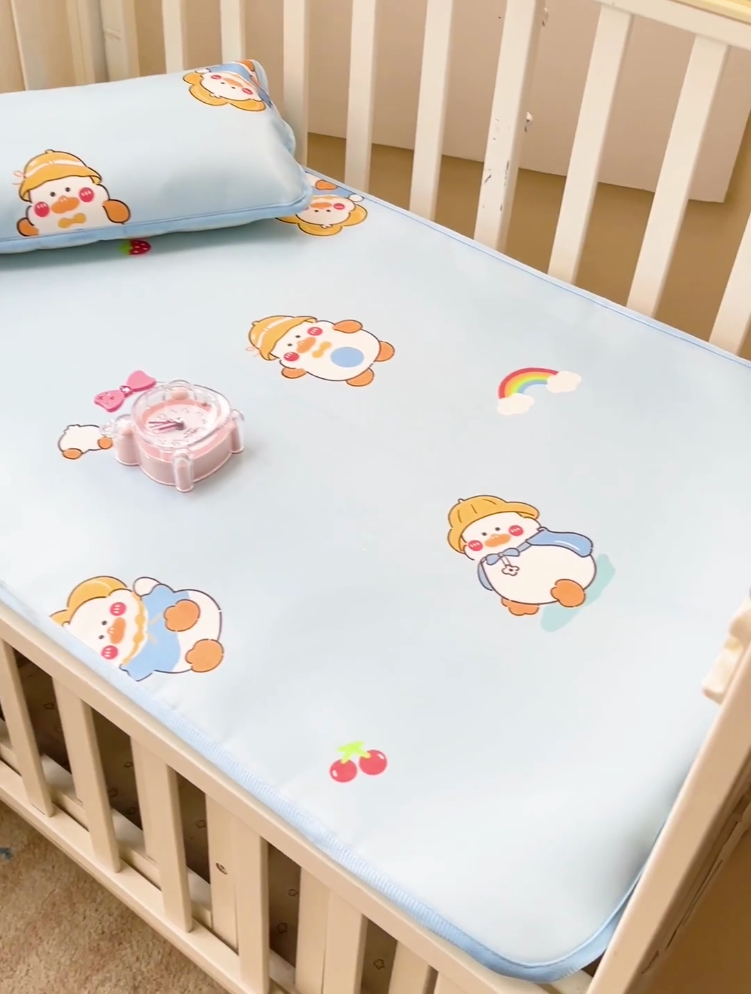 91家纺网 家纺一手货源 找家纺 富馨莱 2025新款幼儿园冰丝席A类抗菌儿童空调席支持定制尺寸 开心鸭