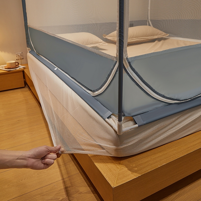 91家纺网 家纺一手货源 找家纺 青竹苑 2025新款无印字母三门坐床床笠底防摔蚊帐 蓝灰