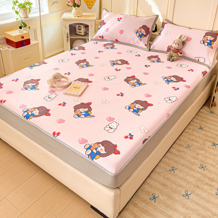 91家纺网 家纺一手货源 找家纺 富馨莱 2025新款床笠款冰藤印花凉席A类抗菌冰丝席支持定制尺寸 元气女孩