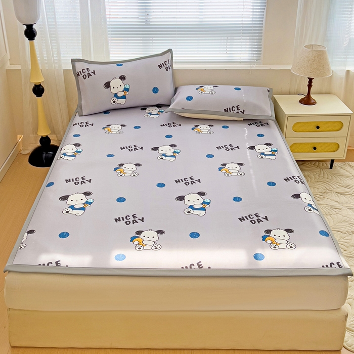 91家纺网 家纺一手货源 找家纺 富馨莱 2025新款平铺款冰藤印花凉席A类抗菌冰丝席支持定制尺寸 乖乖狗