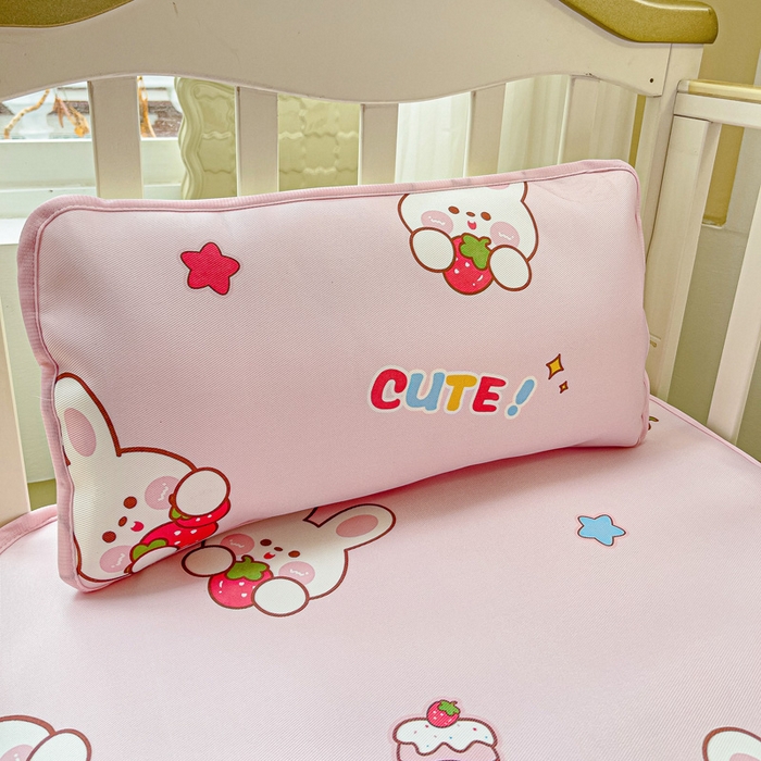 91家纺网 家纺一手货源 找家纺 富馨莱 2025新款幼儿园冰丝席A类抗菌儿童空调席支持定制尺寸 甜心兔