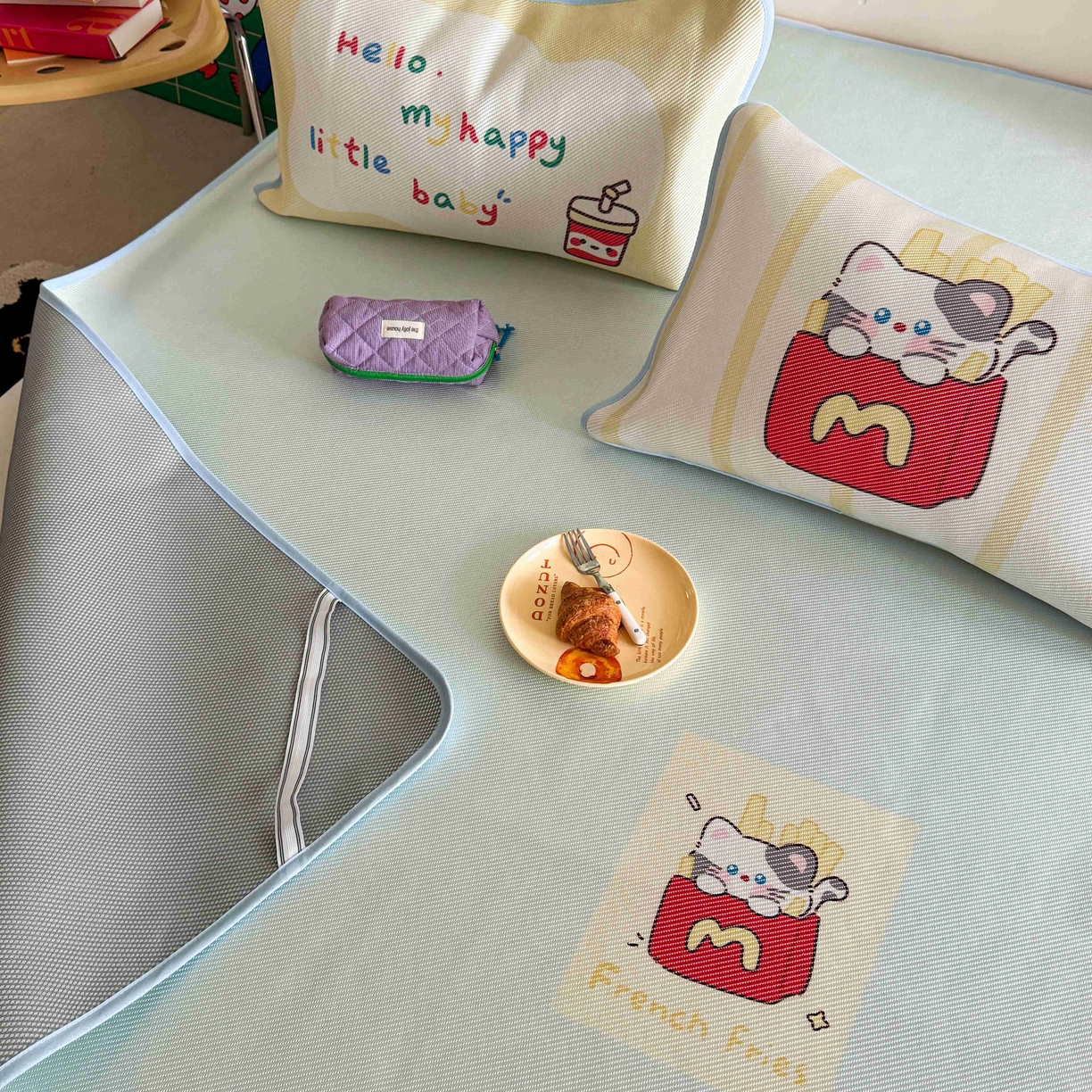 91家纺网 家纺一手货源 找家纺 美乐迪家纺 2025新款数码印花养生冰藤凉席 薯条猫咪