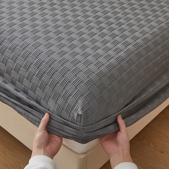 91家纺网 家纺一手货源 找家纺 梦镜2025新款A类亲肤棉华夫格棋盘格防水床笠 华夫格-淡灰