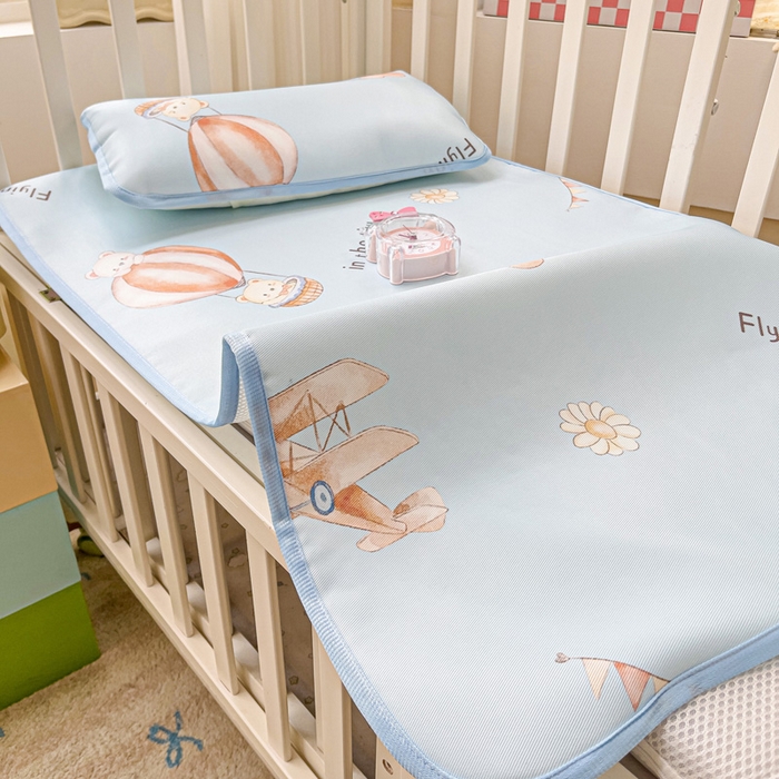 91家纺网 家纺一手货源 找家纺 富馨莱 2025新款幼儿园冰丝席A类抗菌儿童空调席支持定制尺寸 星空探险家