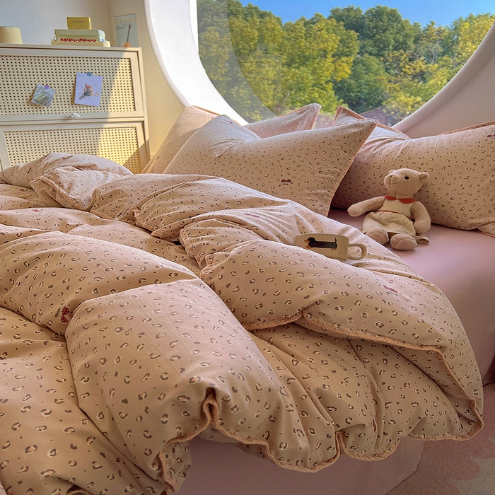 91家纺网 家纺一手货源 找家纺 葡萄家 2025爆款高克重彩色三角针A类针织双层纱四件套 提供买家秀 幸绘咖