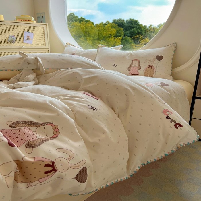 91家纺网 家纺一手货源 找家纺 葡萄家 2025爆款高克重彩色三角针A类针织双层纱四件套 提供买家秀 兔小姐