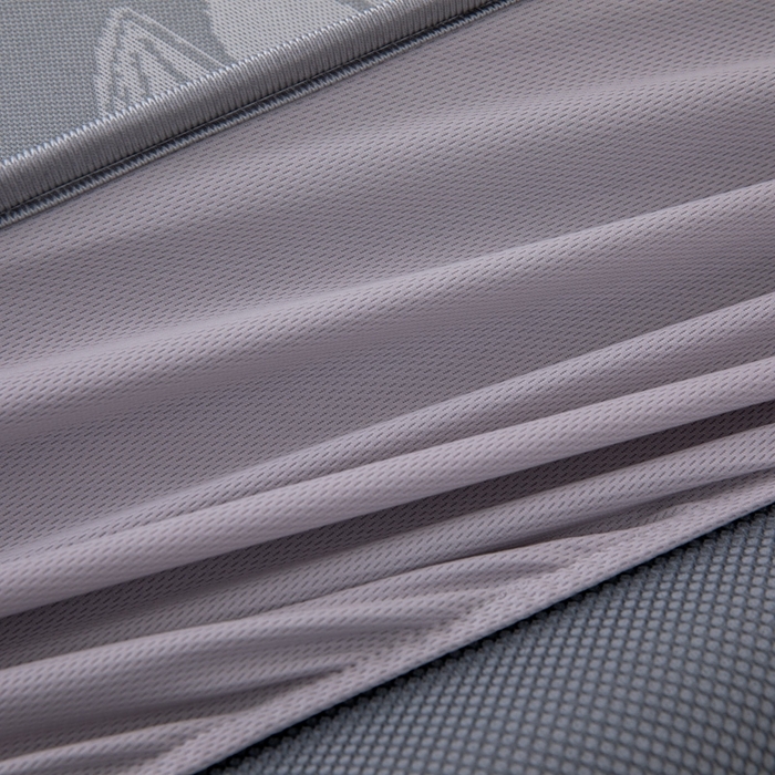 91家纺网 家纺一手货源 找家纺 凌云家纺  2025新款提花凉感冰丝席床笠款三明治凉席三件套 洛克-灰