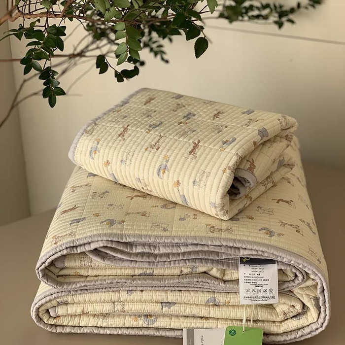 91家纺网 家纺一手货源 找家纺 汇庭 2025新款蔓莎床盖三件套系列-实拍 萌宠乐园