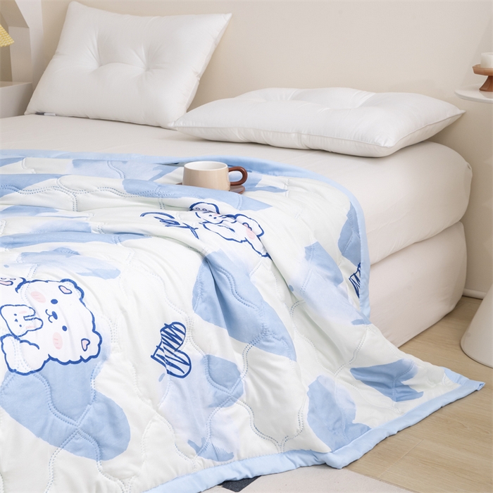 91家纺网 家纺一手货源 找家纺 席万佳 2025新款直播热款印花夏凉被空调被被子被芯水洗棉夏被 爱心蓝