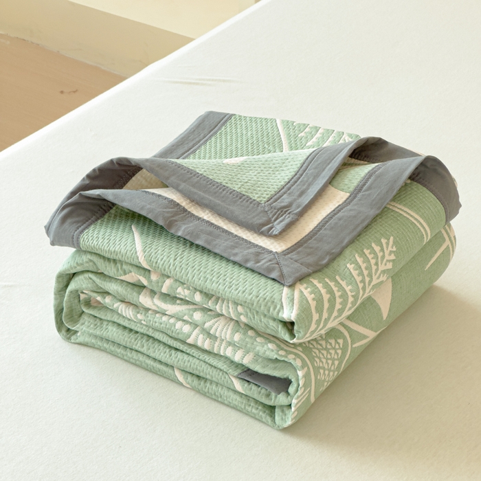 91家纺网 家纺一手货源 找家纺 2025新款A类纯棉针织三层纱提花多功能毯 绿色-蝶语