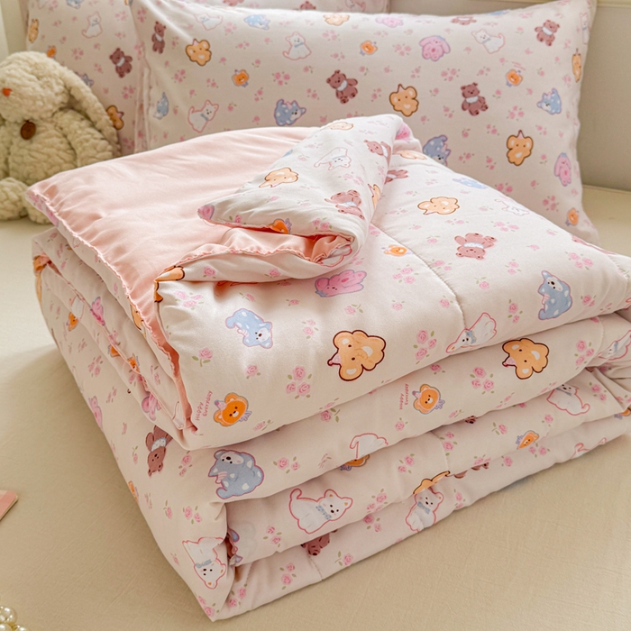 91家纺网 家纺一手货源 找家纺 慕尚家纺 2025新款水洗棉花边工艺羽丝棉卡通系列夏被 小奶狗