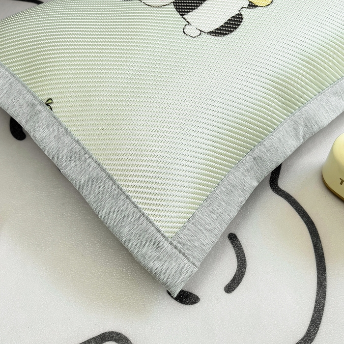 91家纺网 家纺一手货源 找家纺 鱼宝2025新款儿童冰藤席冰丝凉席软席 花园熊猫