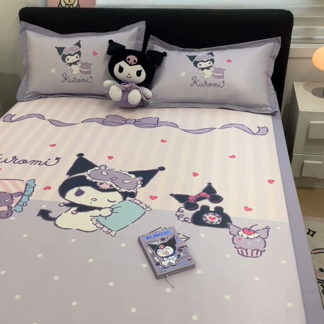 91家纺网 家纺一手货源 找家纺 2025新款正版授权A类大版数码印花三丽鸥可机洗1200D冰丝凉席席子凉席可组合针织棉夏被四件套-平铺款 平铺款-甜蜜库洛米