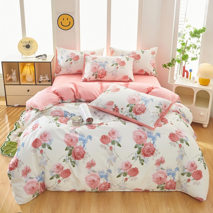 91家纺网 家纺一手货源 找家纺 黛妮雅 2025新款AB版全棉印花单被套床单枕套 锦上添花