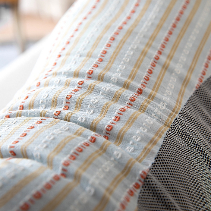 91家纺网 家纺一手货源 找家纺 2025新款宫廷条纹荞麦枕枕头枕芯 蓝色