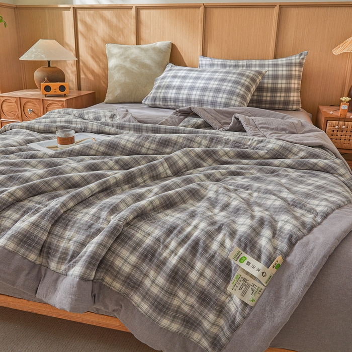 91家纺网 家纺一手货源 找家纺 伊人坊 2025新款A类无印风水洗棉新疆棉花夏被 简易生活