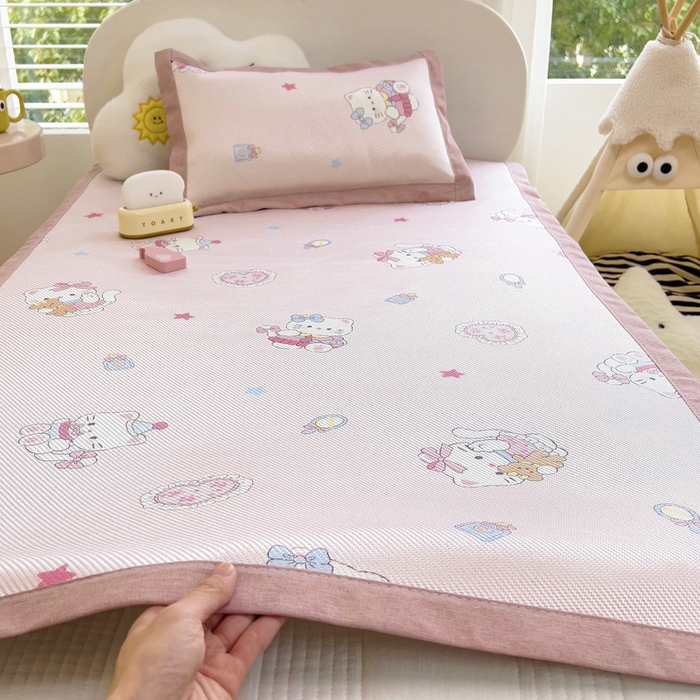 91家纺网 家纺一手货源 找家纺 鱼宝2025新款儿童冰藤席冰丝凉席软席 乐乐猫