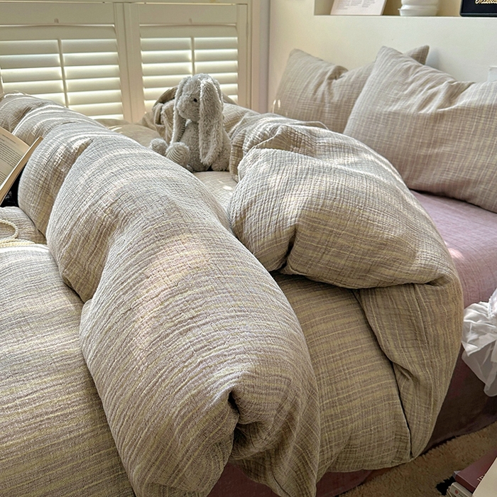 91家纺网 家纺一手货源 找家纺 田野2025新款全棉皱皱纱四件套 小半-亚麻棕