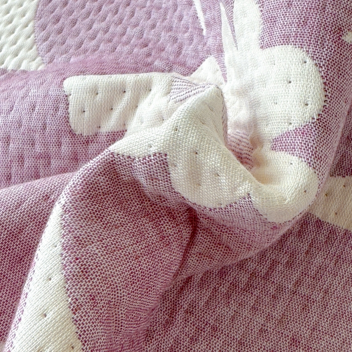 91家纺网 家纺一手货源 找家纺 2025新款A类纯棉针织三层纱提花多功能毯 紫色-愿景