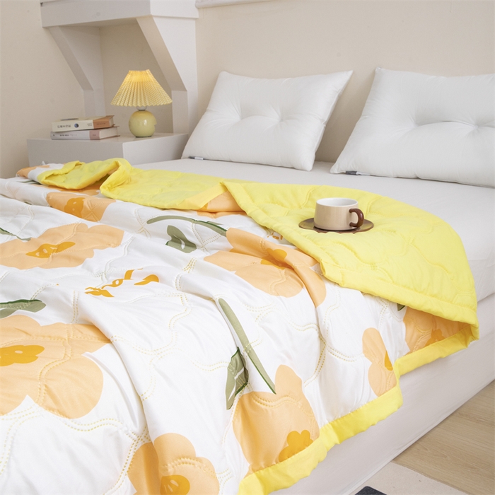 91家纺网 家纺一手货源 找家纺 席万佳 2025新款直播热款印花夏凉被空调被被子被芯水洗棉夏被 梵花