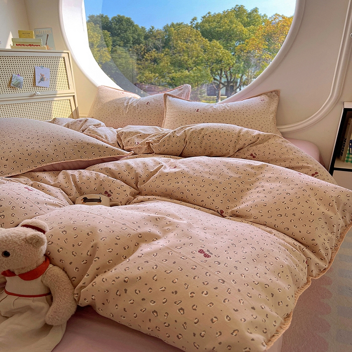 91家纺网 家纺一手货源 找家纺 葡萄家 2025爆款高克重彩色三角针A类针织双层纱四件套 提供买家秀 幸绘咖