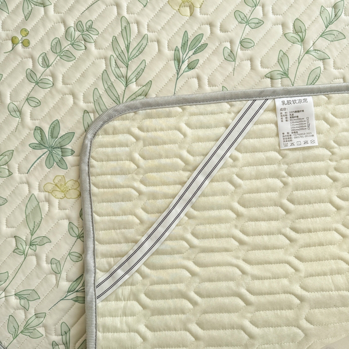 91家纺网 家纺一手货源 找家纺 慕尚家纺  2025春夏新款乳胶凉席水洗棉夏被夏凉被空调被三件套四件套 风信子