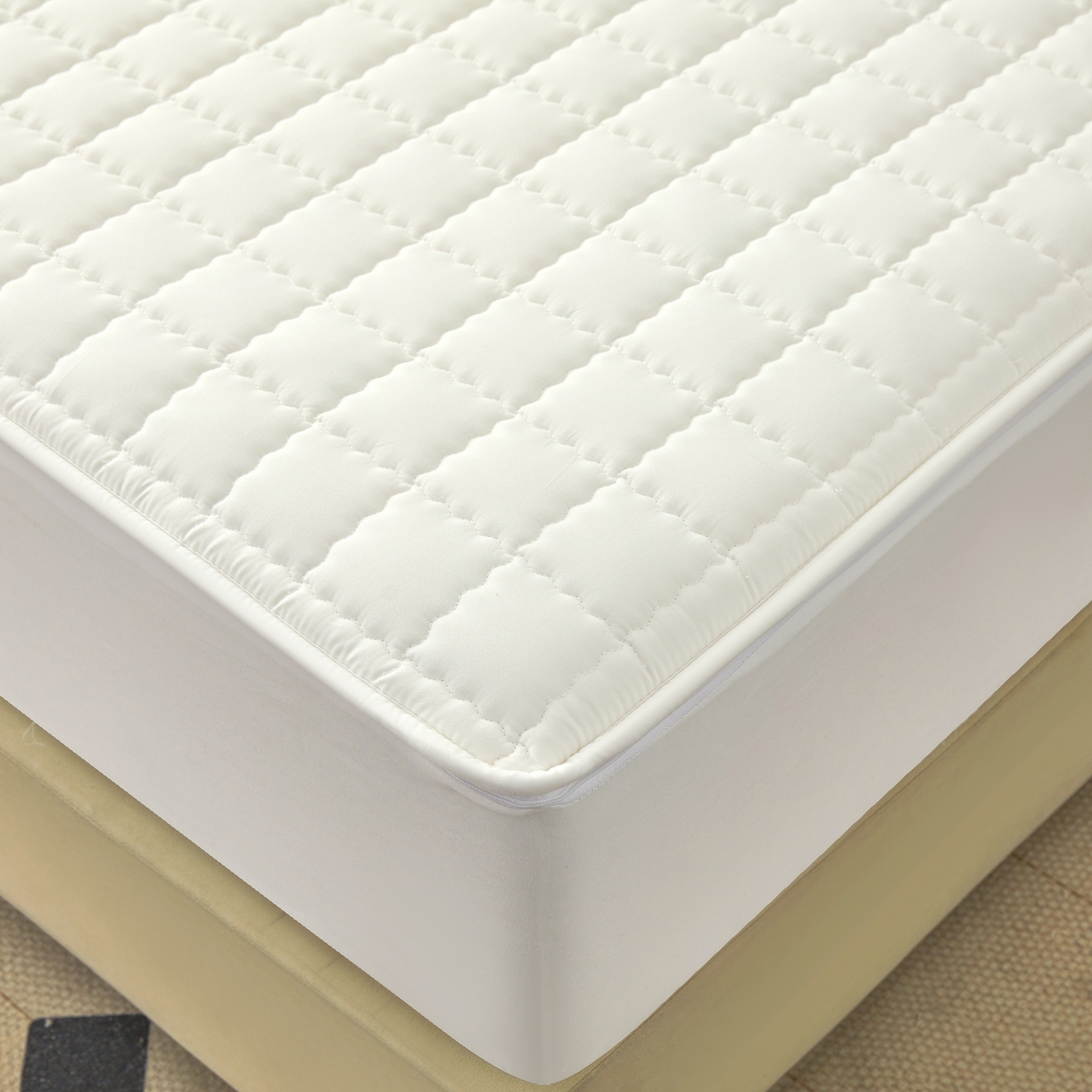 91家纺网 家纺一手货源 找家纺 欧邦 2025新款可拆卸六面全包夹棉床笠 单面夹棉-本白