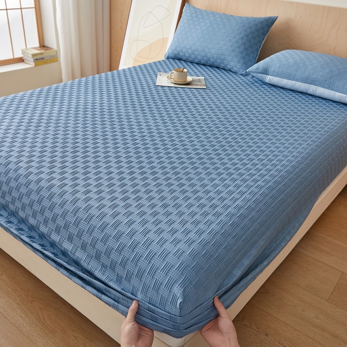 91家纺网 家纺一手货源 找家纺 梦镜2025新款A类亲肤棉华夫格棋盘格防水床笠 华夫格-湖蓝