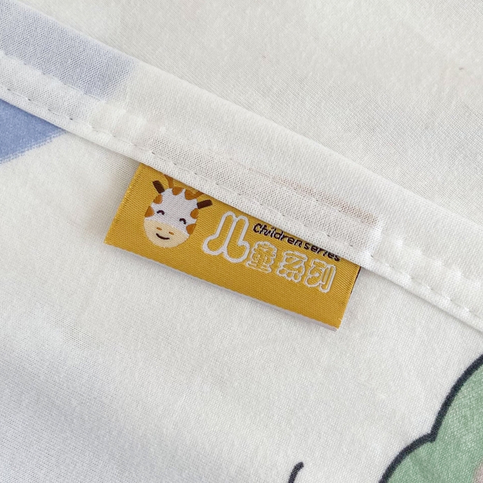 91家纺网 家纺一手货源 找家纺 2026新款儿童针织多功能盖毯 爱心布卡龙