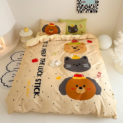 91家纺网 家纺一手货源 找家纺 花言狐语 2025新款全棉13372卡通大版数码印花四件套（提供买家秀） 幸运小队（卡其）