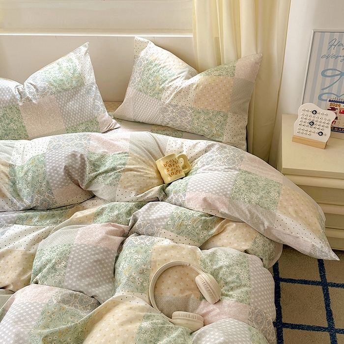 91家纺网 家纺一手货源 找家纺 田野2025新款13372全A全棉四件套 阳光花房