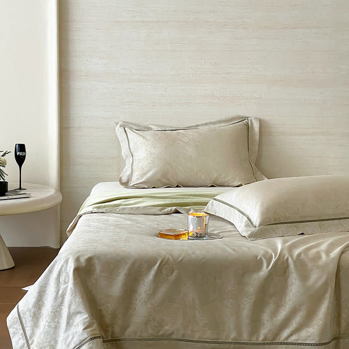 91家纺网 家纺一手货源 找家纺 傲蕾良品 2025新款80s天丝棉色织提花夏被夏凉被空调被 安德尔庄园