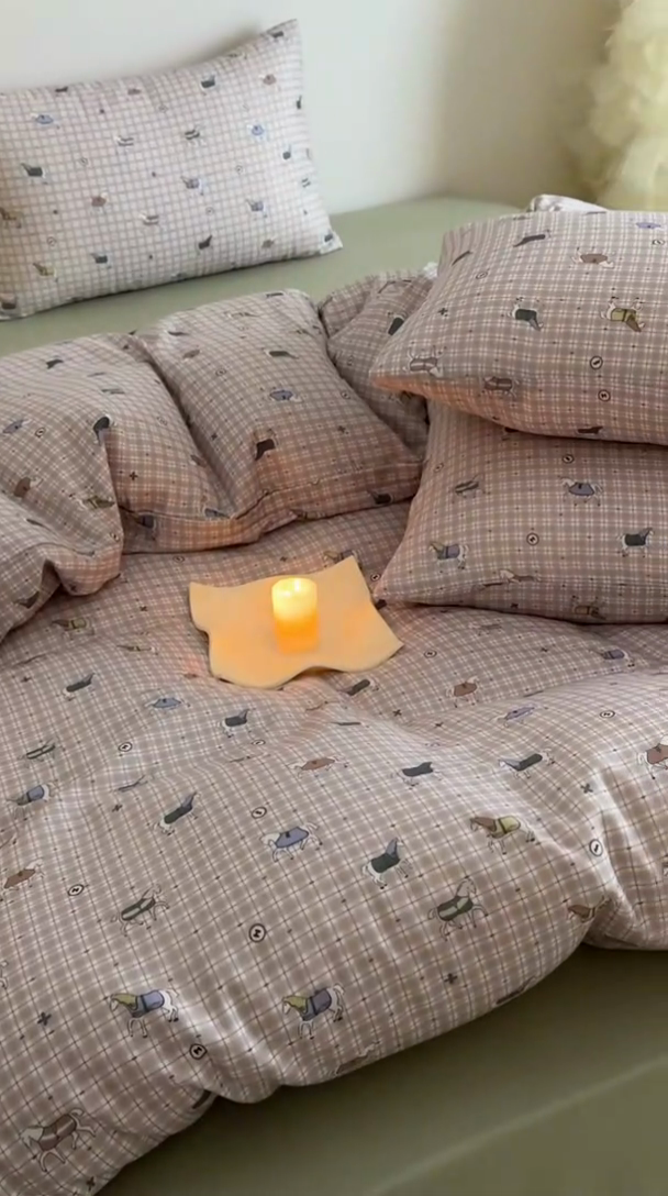 91家纺网 家纺一手货源 找家纺 塞纳 2026新款.全棉有氧双层纱四件套-场景一 追觅-黄