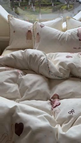 91家纺网 家纺一手货源 找家纺 葡萄家 2025爆款高克重彩色三角针A类针织双层纱四件套 提供买家秀 兔小姐