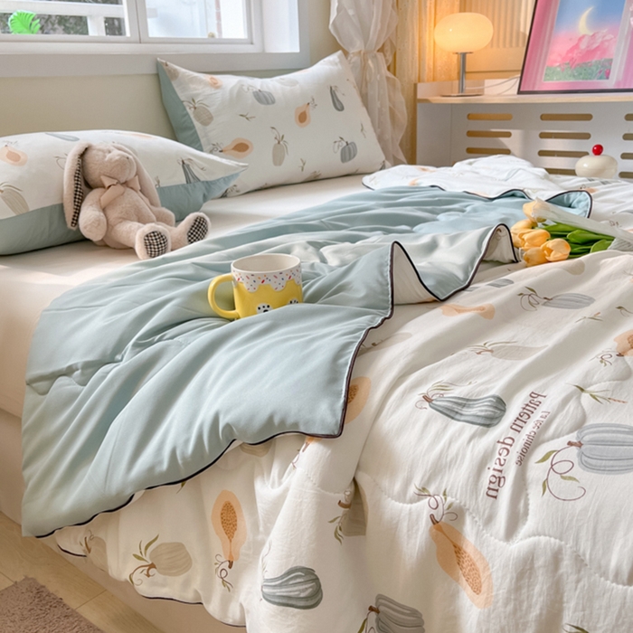 91家纺网 家纺一手货源 找家纺 贝扬思家纺 2025新款水洗皱皱纱系列夏被-系列二 南瓜日记