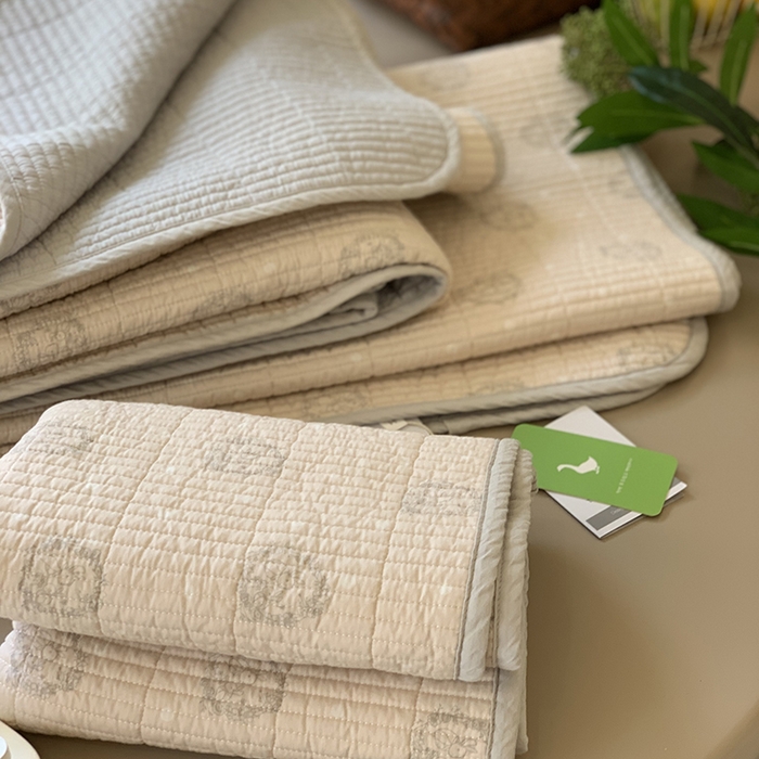 91家纺网 家纺一手货源 找家纺 汇庭 2025新款全棉床盖三件套-实拍 雪宝庄园