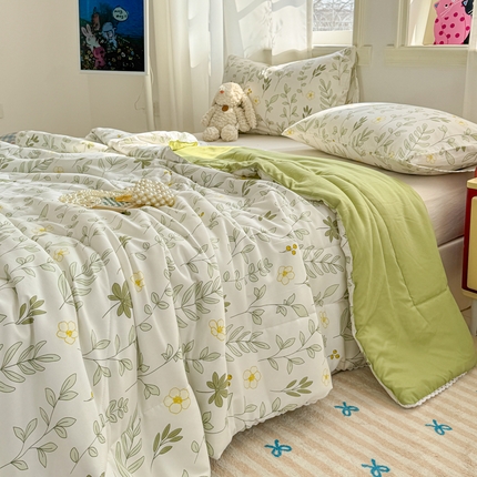 91家纺网 家纺一手货源 找家纺 （总）慕尚家纺 2025新款水洗棉花边工艺羽丝棉卡通系列夏被