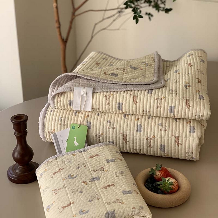 91家纺网 家纺一手货源 找家纺 汇庭 2025新款蔓莎床盖三件套系列-实拍 萌宠乐园