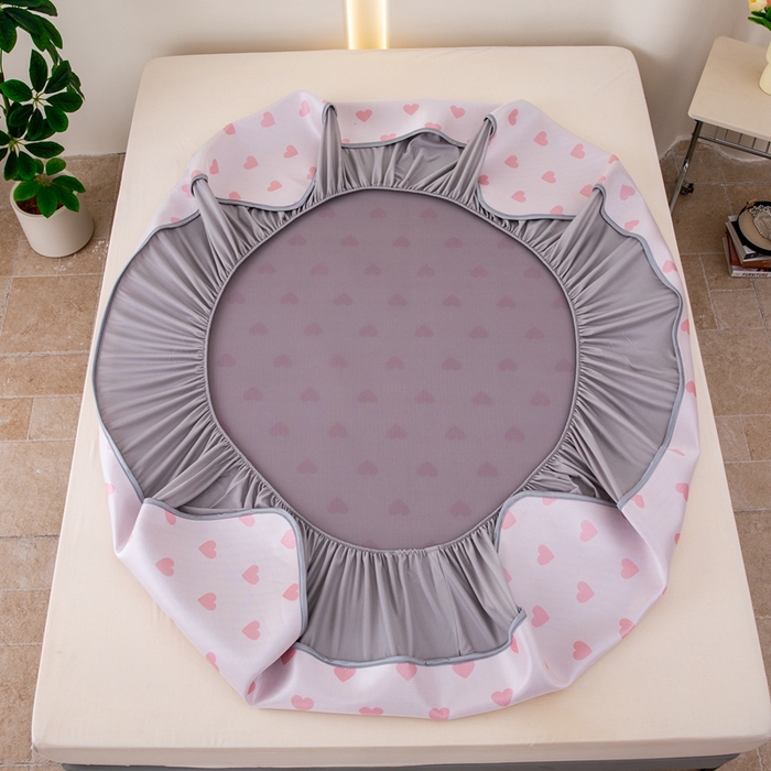 91家纺网 家纺一手货源 找家纺 凌云家纺  2025新款提花凉感冰丝席床笠款三明治凉席三件套 甜心-粉