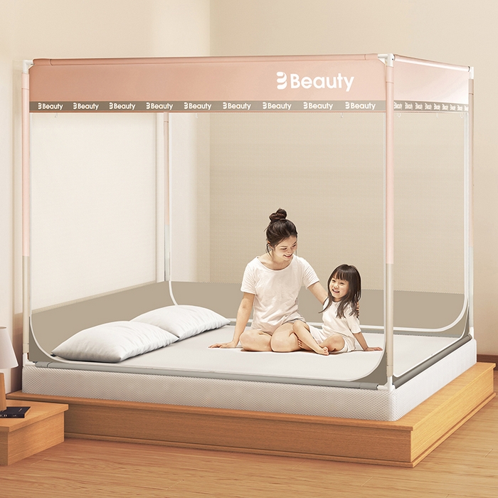 91家纺网 家纺一手货源 找家纺 青竹苑 2025新款无印字母三门坐床床笠底防摔蚊帐 粉灰