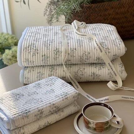 91家纺网 家纺一手货源 找家纺 汇庭 2025新款蔓莎床盖三件套系列-实拍 艾莉兰