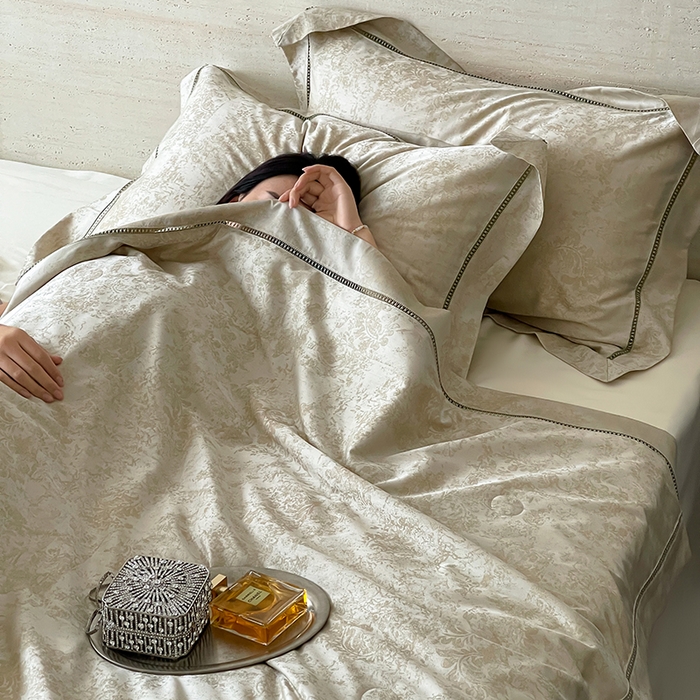 91家纺网 家纺一手货源 找家纺 傲蕾良品 2025新款80s天丝棉色织提花夏被夏凉被空调被 安德尔庄园