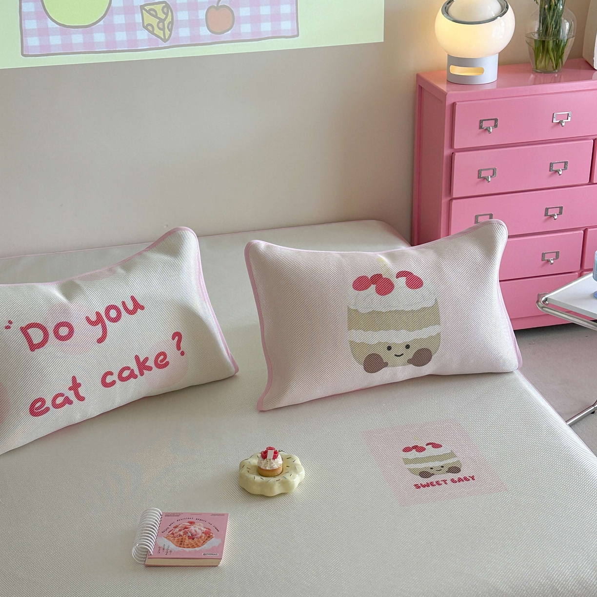 91家纺网 家纺一手货源 找家纺 美乐迪家纺 2025新款数码印花养生冰藤凉席 草莓蛋糕