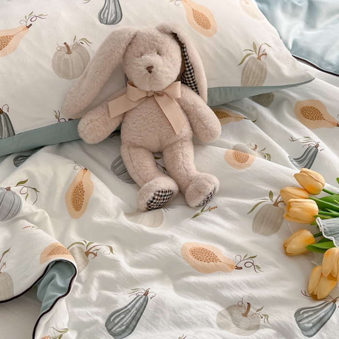 91家纺网 家纺一手货源 找家纺 贝扬思家纺 2025新款水洗皱皱纱系列夏被-系列二 南瓜日记