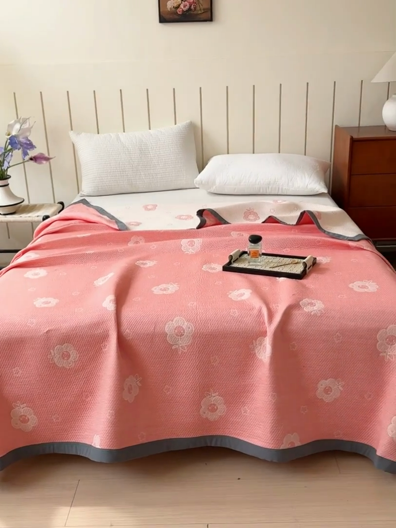 91家纺网 家纺一手货源 找家纺 2025新款A类纯棉针织三层纱提花多功能毯 粉色-向阳花