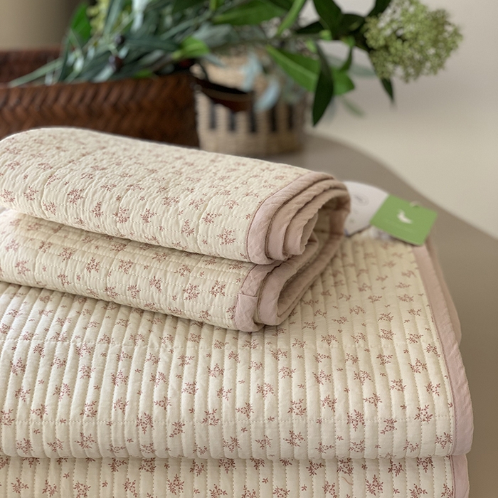 91家纺网 家纺一手货源 找家纺 汇庭 2025新款全棉床盖三件套-实拍 芝士奶盐